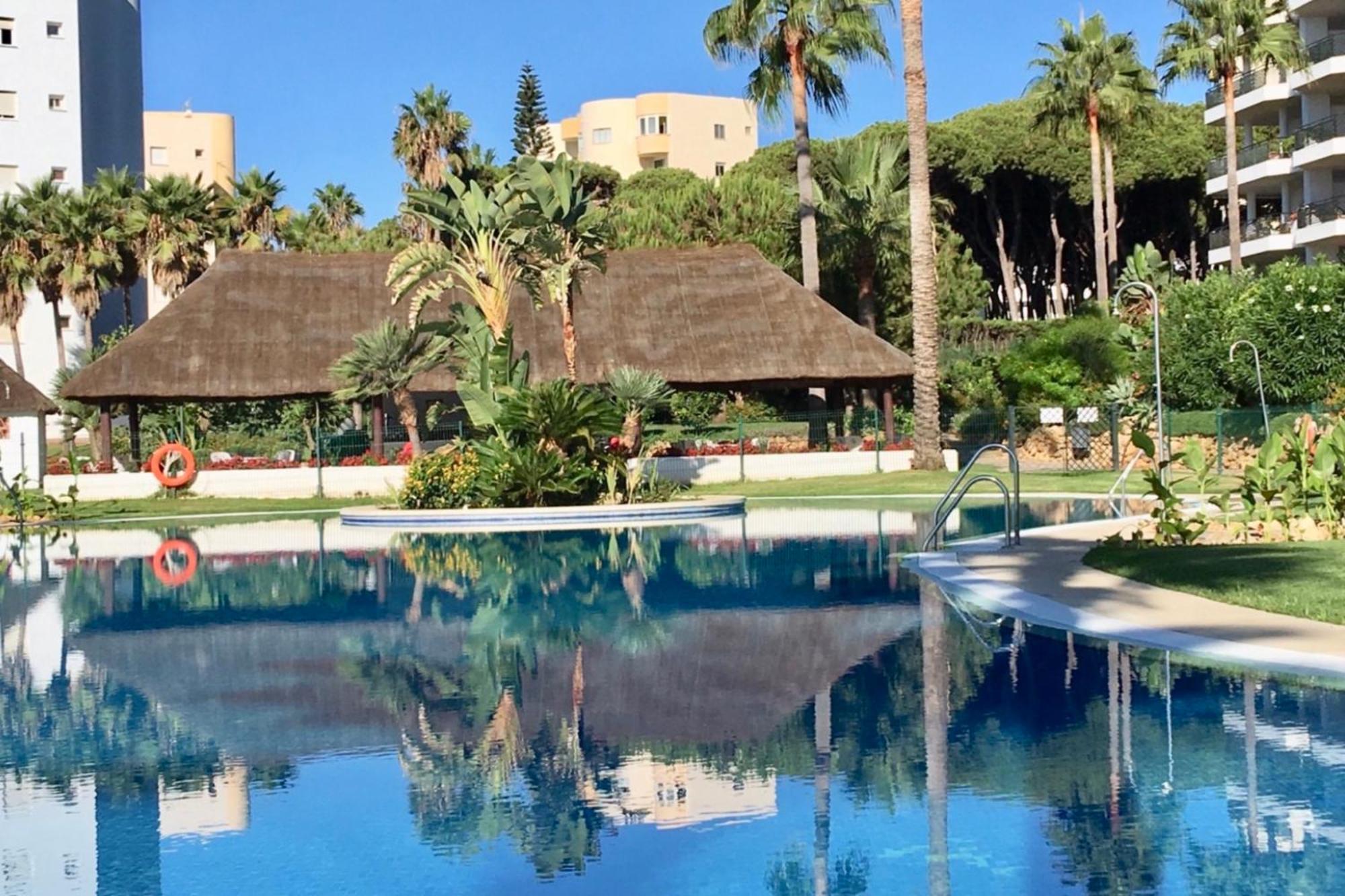 Mi Capricho 2D Beachfront- Apartment With Sea View - Costa Del Sol Sitio de Calahonda Екстериор снимка